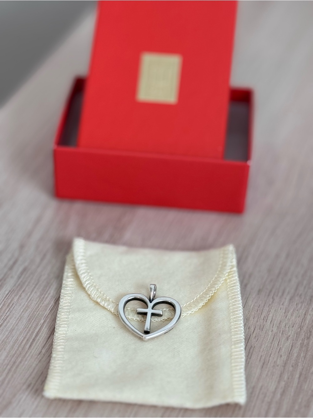 Retired James Avery Sterling Silver Heart Cross Pendant Necklace - White